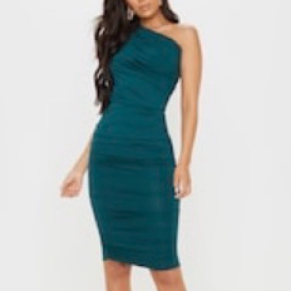 Pretty Little Thing green dress